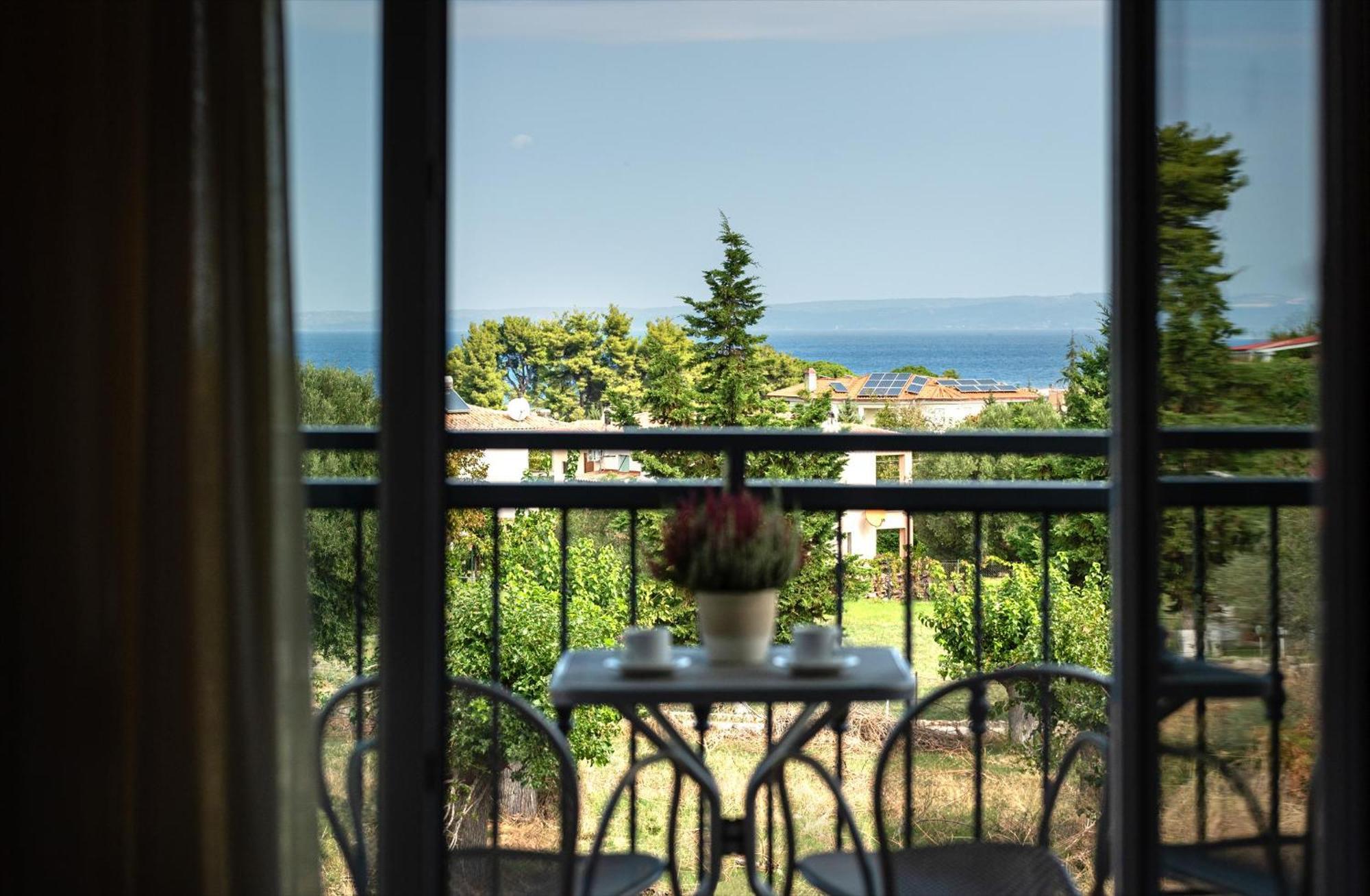 Ampelia Hotel Kassandra Ханиоти Екстериор снимка