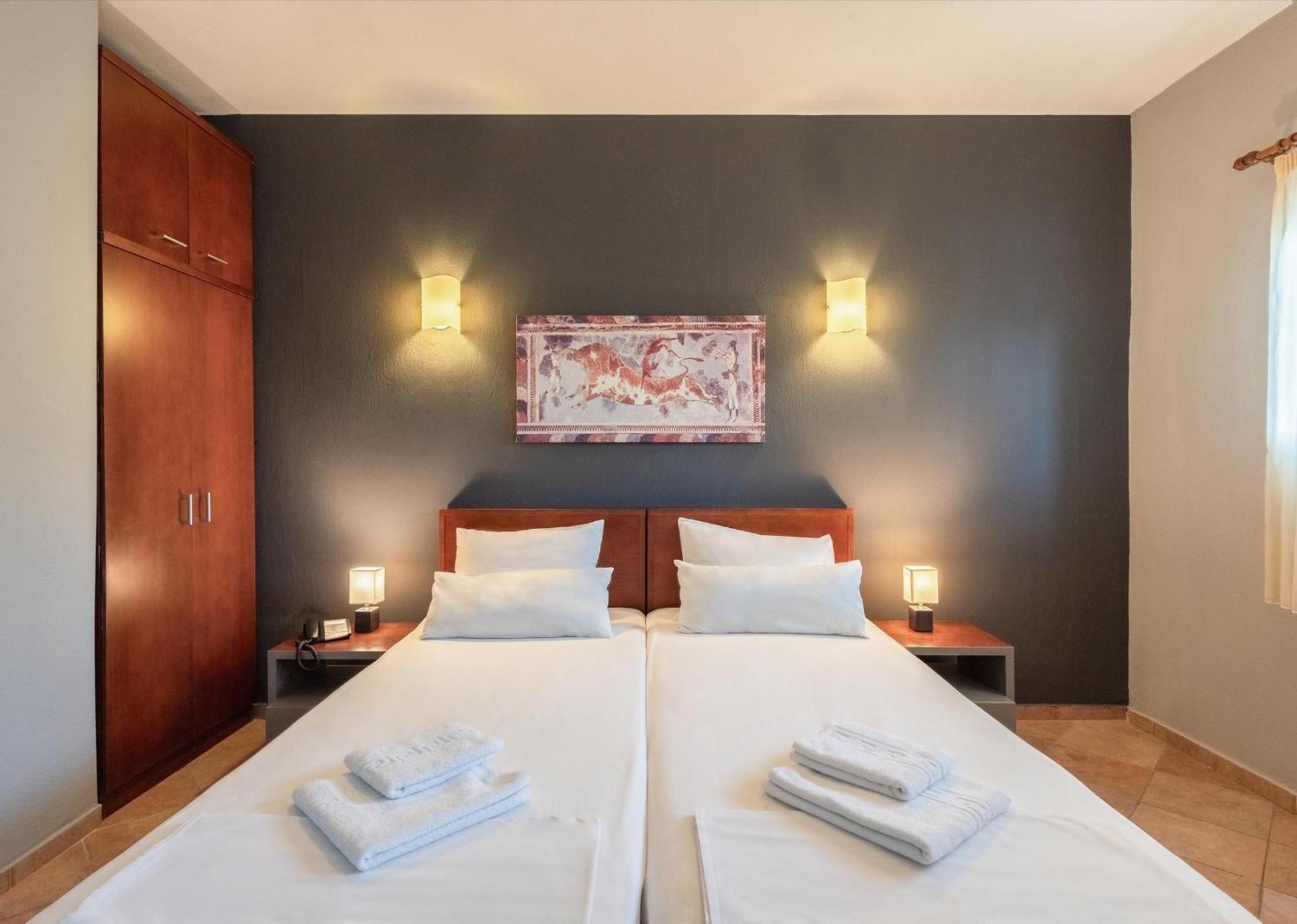 Ampelia Hotel Kassandra Ханиоти Екстериор снимка