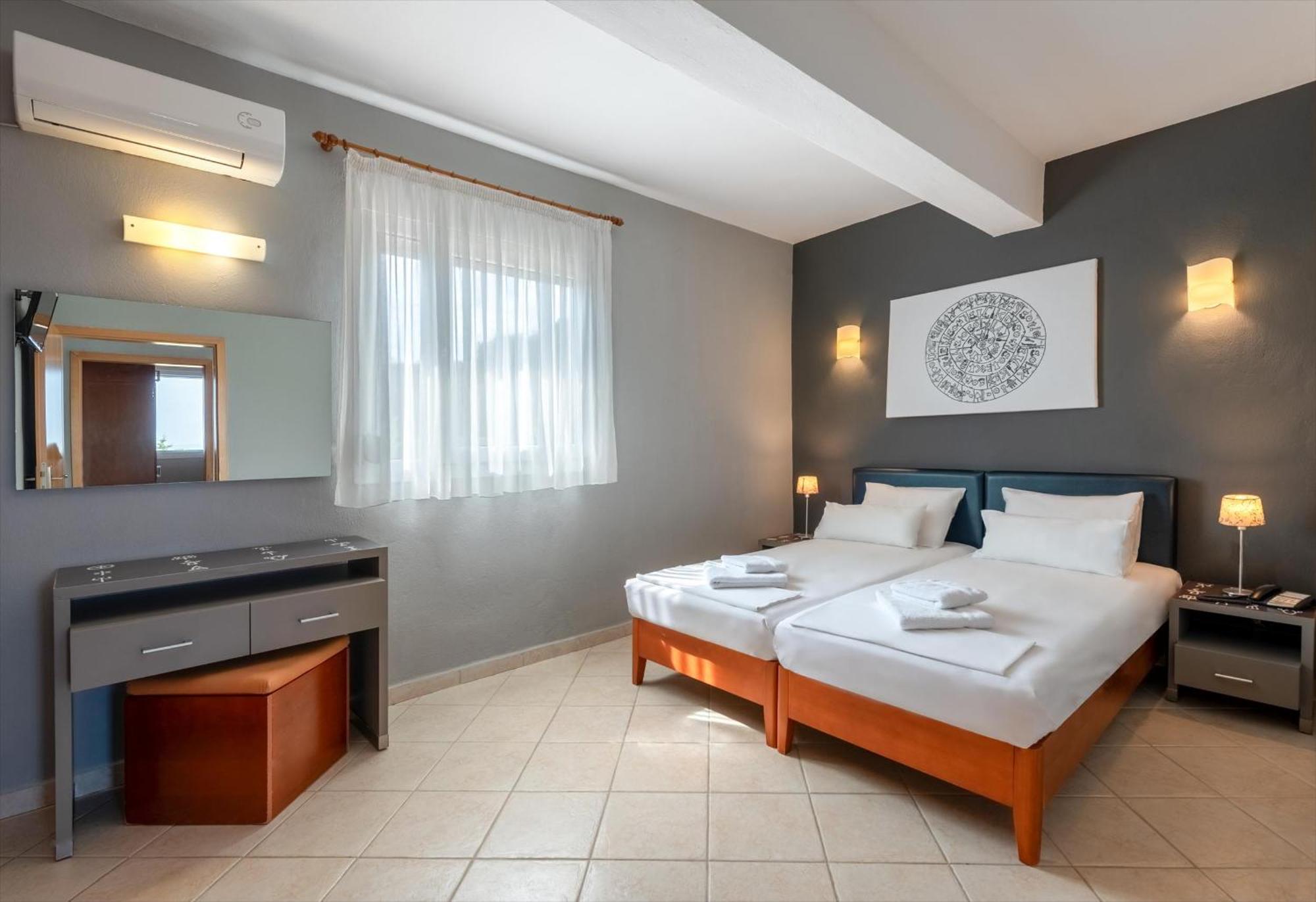 Ampelia Hotel Kassandra Ханиоти Екстериор снимка