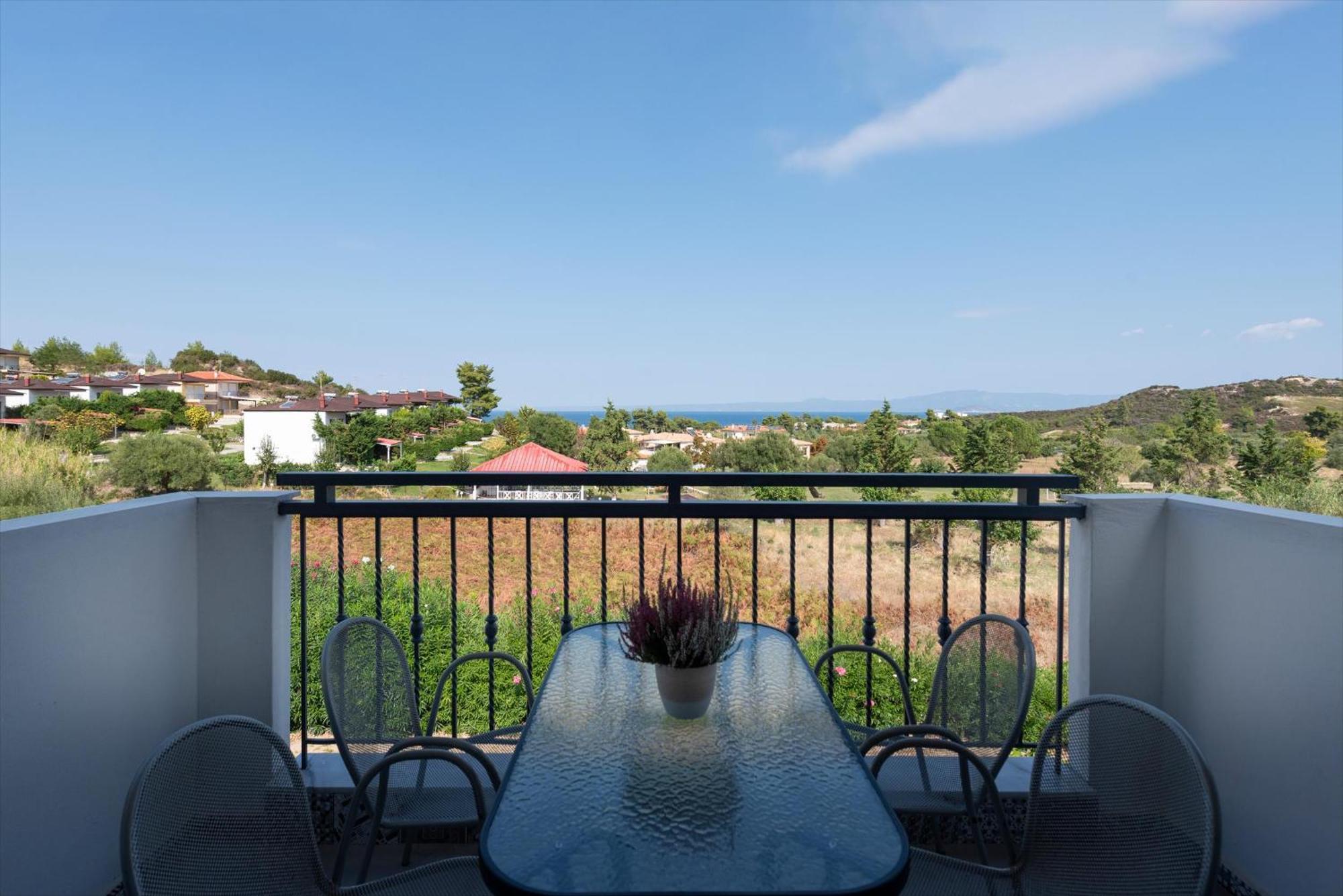 Ampelia Hotel Kassandra Ханиоти Екстериор снимка